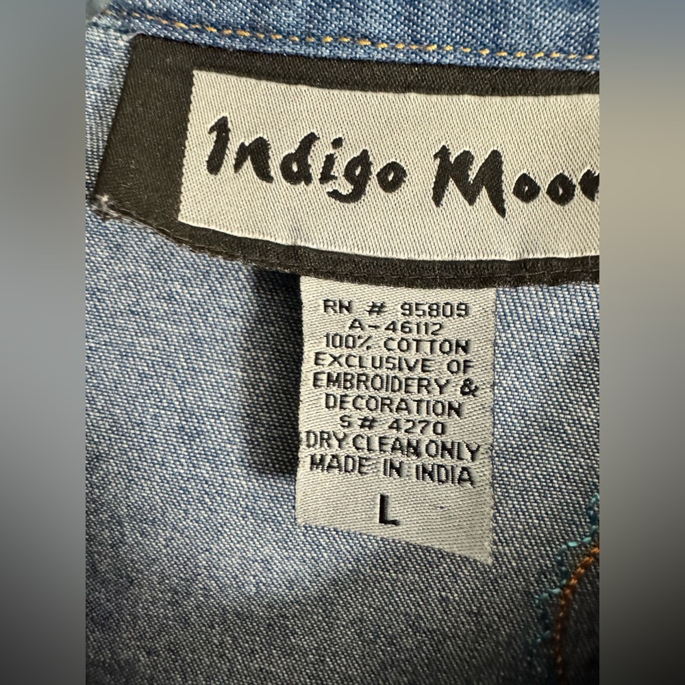 Embroidered Jacket - Picture 6 of 6